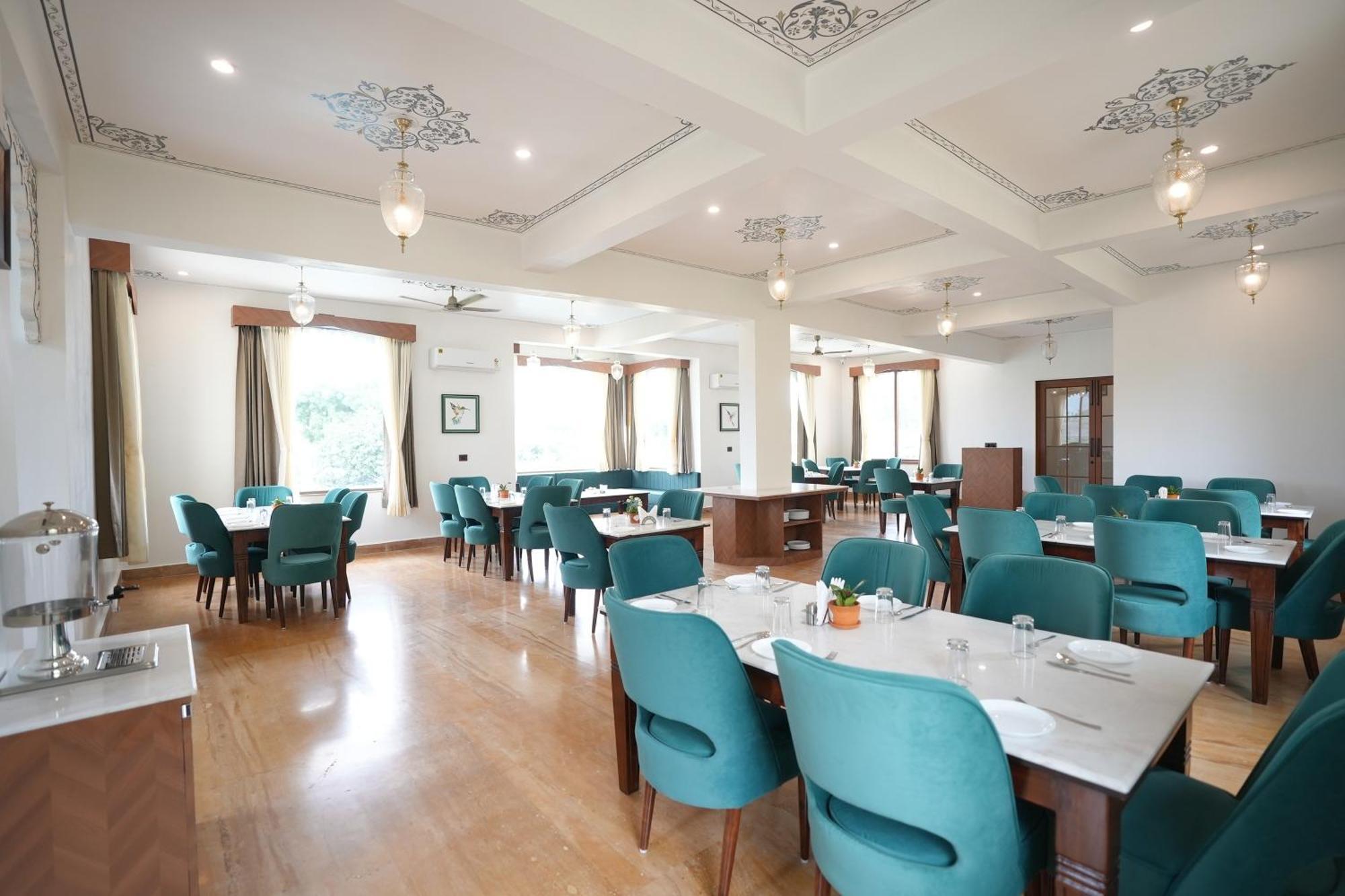Maangarh Resorts Udaipur Exterior photo