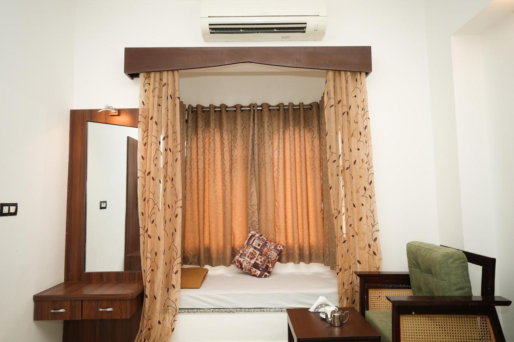 Maangarh Resorts Udaipur Exterior photo