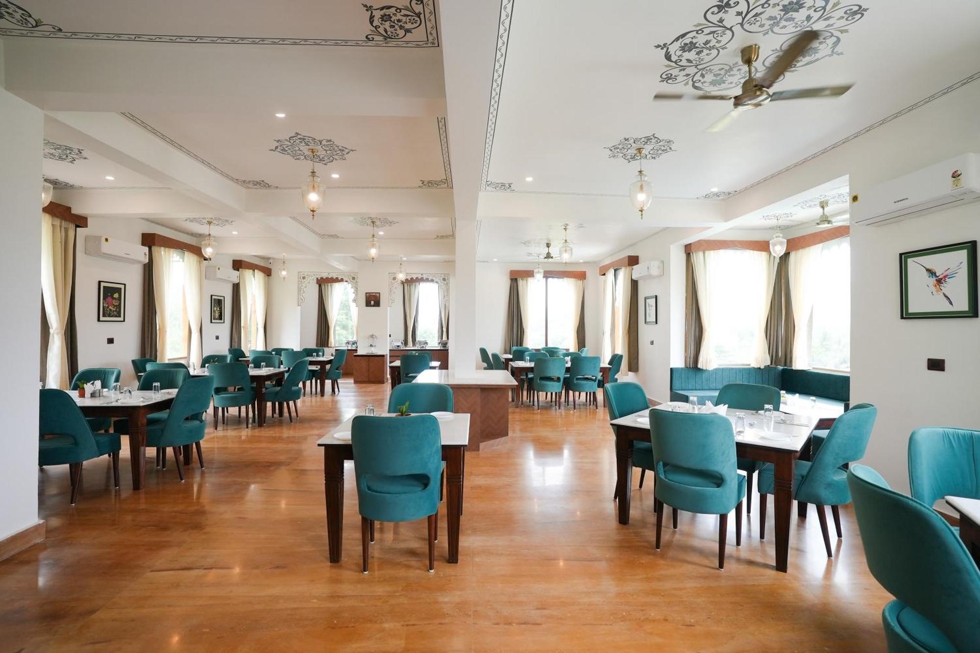 Maangarh Resorts Udaipur Exterior photo